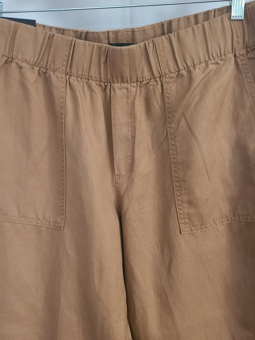 NWT Banana Republic Sz L Brown Pull On Elastic Waist Casual Cropped Tapered Pant
